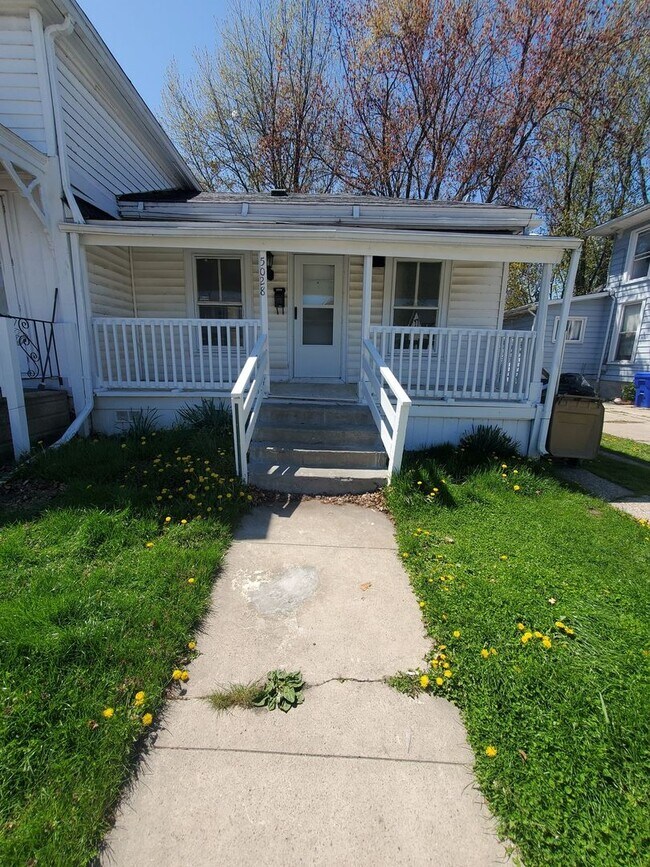 5026-5028 18th Ave in Kenosha, WI - Building Photo - Building Photo