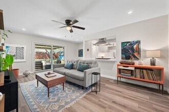 2307 Whitestone Dr in Austin, TX - Building Photo - Building Photo