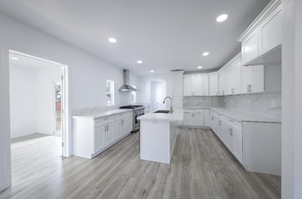 501 Magnolia Ave in Bakersfield, CA - Foto de edificio - Building Photo