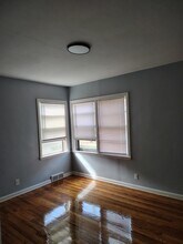 1709 B St, Unit 2 in Lincoln, NE - Building Photo - Building Photo