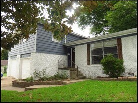 607 S Market St in Benton, AR - Building Photo