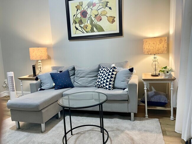 423 N Castle St photo'