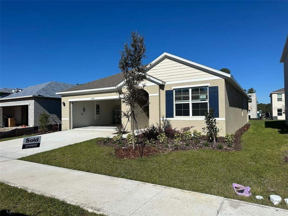 3767 Paragon Ln in Clermont, FL - Building Photo