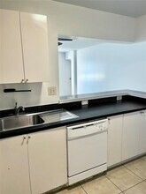 4394 NW 9th Ave in Pompano Beach, FL - Building Photo - Building Photo