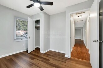 8001 Bluebonnet Rd in Louisville, KY - Building Photo - Building Photo