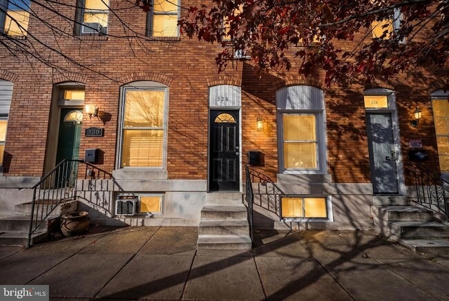 property at 328 S Macon St.