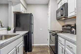 3110 Grand Pavilion Dr in Tampa, FL - Building Photo - Building Photo