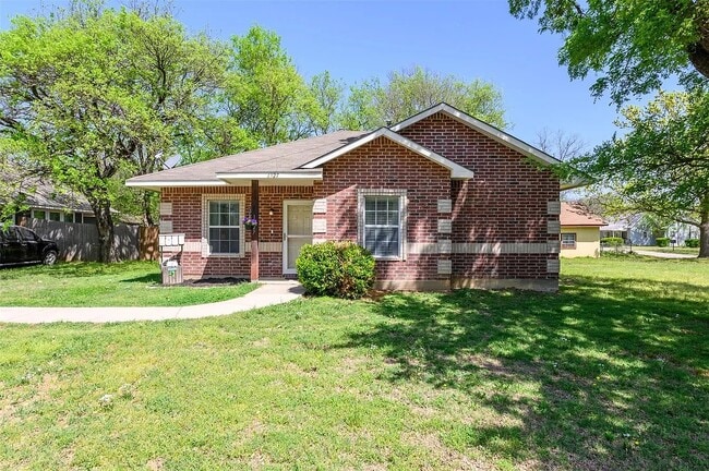 property at 1327 Cherry St