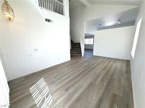 846 Zinnia Cir in Henderson, NV - Building Photo - Building Photo