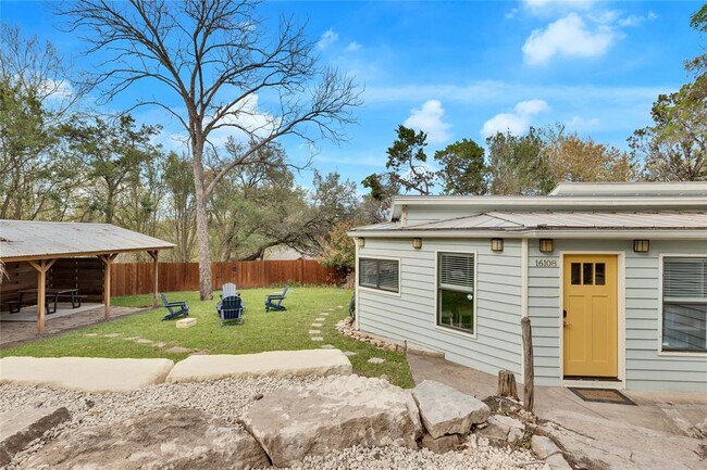 16108 Aqua Azul Path in Austin, TX - Foto de edificio - Building Photo