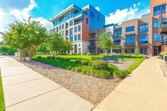 301 NE 4th St in Oklahoma City, OK - Building Photo - Building Photo