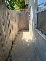 1609-1611 Gundry Ave in Long Beach, CA - Building Photo