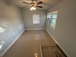 3180 Orange St in Boynton Beach, FL - Building Photo - Building Photo