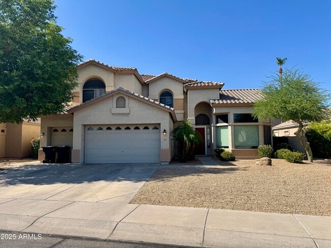 property at 1242 E Geronimo Pl