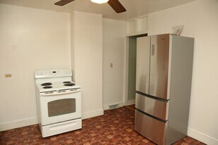 124 Buck Mountain Rd in Earlysville, VA - Building Photo