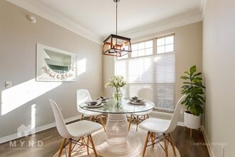 278 Pine Meadow Dr, Unit 423 in Farmington, AR - Foto de edificio - Building Photo