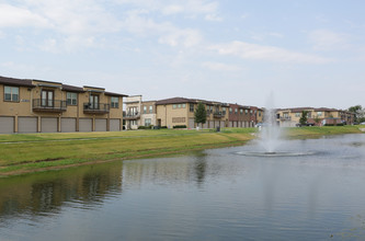 Oxford at the Boulevard in Corinth, TX - Foto de edificio - Building Photo