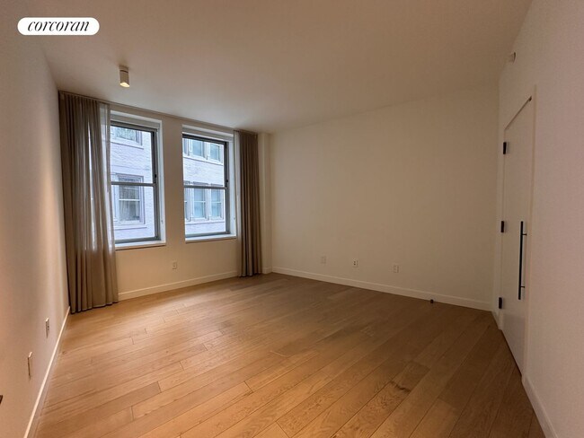 84 William St in New York, NY - Building Photo - Building Photo
