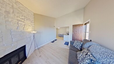 2929 W Floyd Ave in Denver, CO - Building Photo - Building Photo