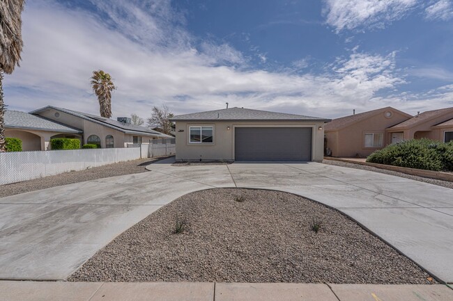 property at 3606 N Wells St