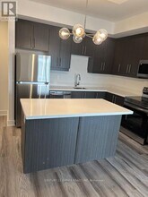 501-575 CONKLIN Rd in Brantford, ON - Building Photo - Building Photo