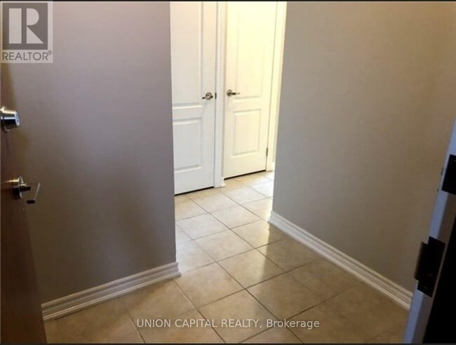 8323 Kennedy Rd in Markham, ON - Building Photo - Building Photo