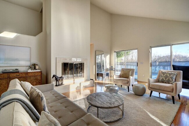 64 Beckys Path in Bridgehampton, NY - Building Photo - Building Photo