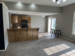 1207 Aubreis Way in Warrensburg, MO - Building Photo - Building Photo