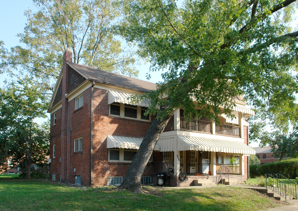 964-966 Burr Ave in Columbus, OH - Building Photo