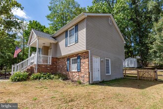 10704 Cobblestone Dr in Spotsylvania, VA - Building Photo - Building Photo