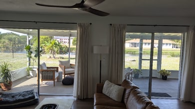 173 Rotonda Cir in Rotonda West, FL - Foto de edificio - Building Photo