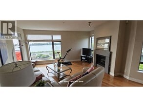 14100 Riverport Way in Richmond, BC - Building Photo - Building Photo