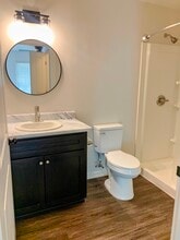 123 W Jacobs St, Unit B in Somerton, AZ - Foto de edificio - Building Photo