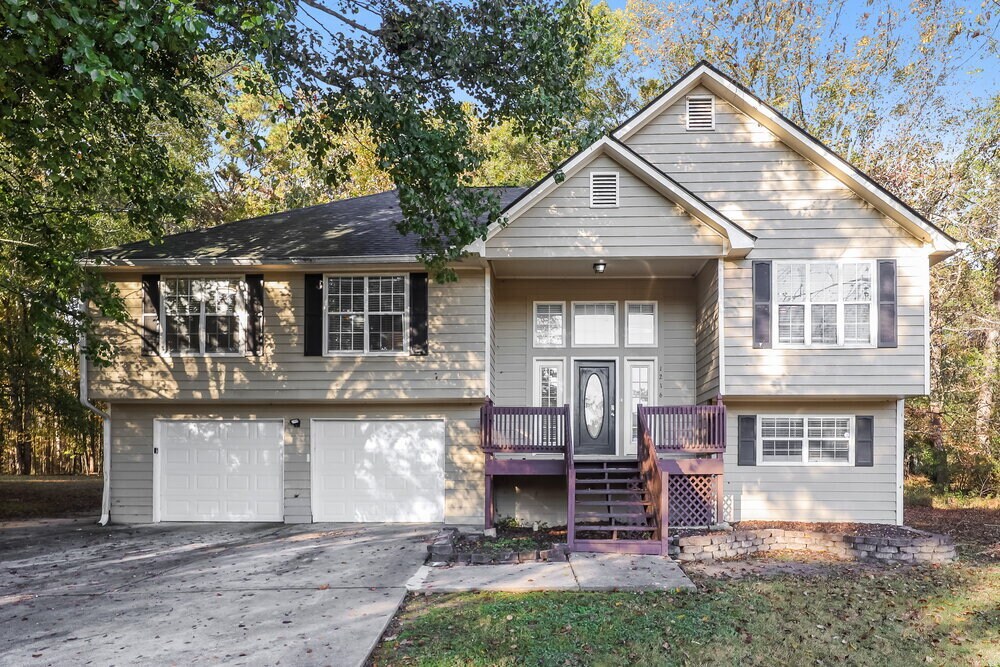 1216 Gallatin Ct in Hampton, GA - Building Photo
