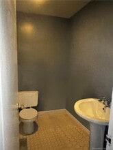 7 Winfield St in Norwalk, CT - Foto de edificio - Building Photo