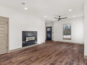 3104 Bethany Ln in Texarkana, TX - Foto de edificio - Building Photo