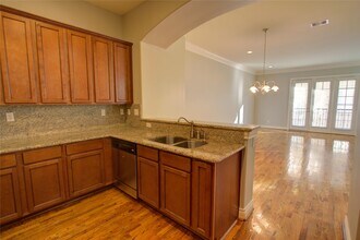 1612 Colorado St in Houston, TX - Foto de edificio - Building Photo