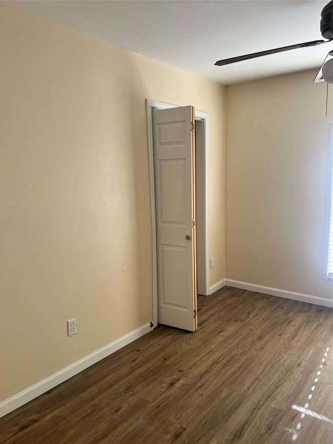 property at 5604 Chapman St