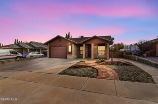 12528 Martin Bauman Dr in El Paso, TX - Building Photo