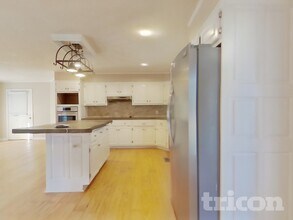 114 Grassdale Rd in Cartersville, GA - Building Photo - Building Photo