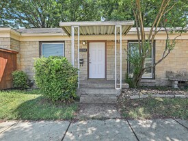 6950 Hillcrest Ave in Dallas, TX - Building Photo