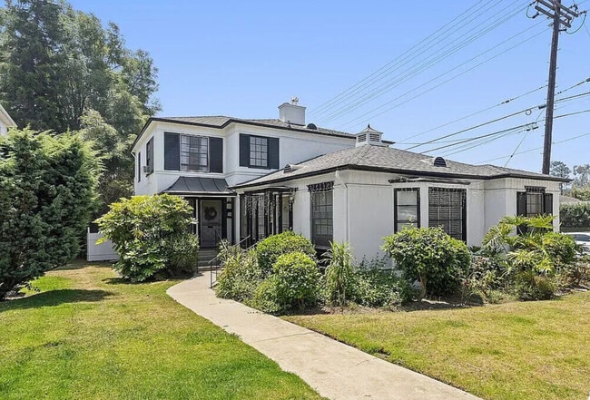 12192 W Sunset Blvd, Unit 12192