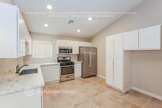 627 Zalataia Way in North Las Vegas, NV - Building Photo - Building Photo
