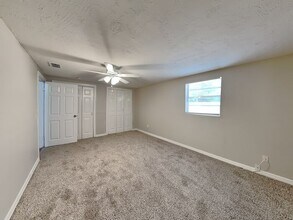 802 Lincoln Ave in Tarpon Springs, FL - Building Photo - Building Photo