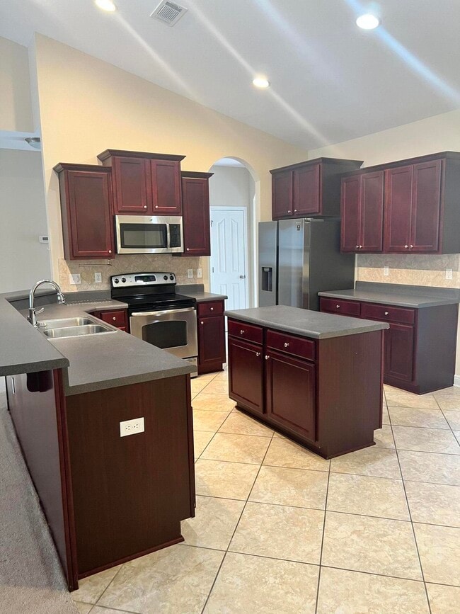 123 Crab Apple Ave in Crestview, FL - Building Photo - Building Photo