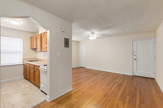 The Danbury Apartments in Washington, DC - Building Photo - Interior Photo