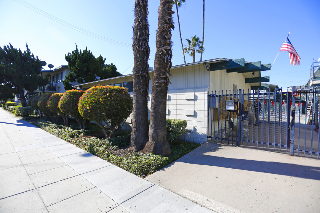 Fashion Park in Rosemead, CA - Foto de edificio