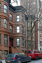 317 W 104th St in New York, NY - Building Photo - Primary Photo