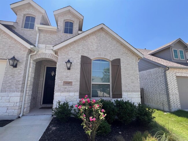 6145 Teodoro Bend in Round Rock, TX - Foto de edificio - Building Photo