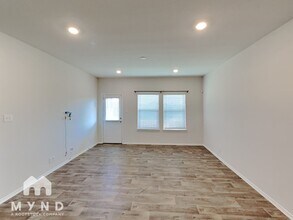 4246 Busbee Fields in Saint Hedwig, TX - Building Photo - Building Photo